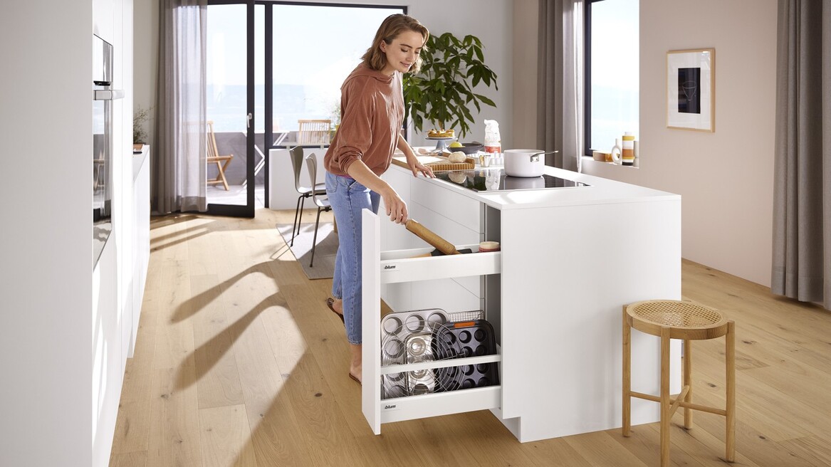 blum_me33430212_16_9